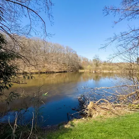 A 20 M² Avec Jardin Prive