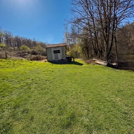 A 20 M² Avec Jardin Prive *